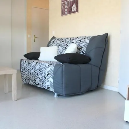 Apartment 4 Pers, La Rochelle, Proche - Fr-1-246-311 *