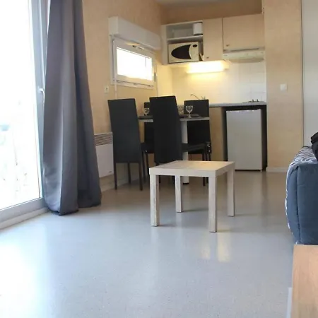 Apartment 4 Pers, La Rochelle, Proche - Fr-1-246-311 *